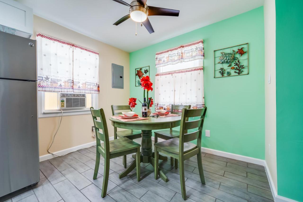 Beach Chairs, Good Kitchen, Strong Wifi On 14Th Ave フォート・ローダーデール エクステリア 写真